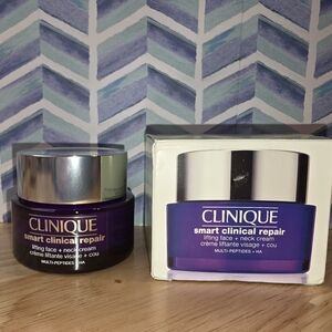 Clinique Smart Clinical Repair Lifting Face + Neck Cream - Purple